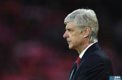 包含JackeyLove遭遇五连败，阿森纳教练面临压力！的词条