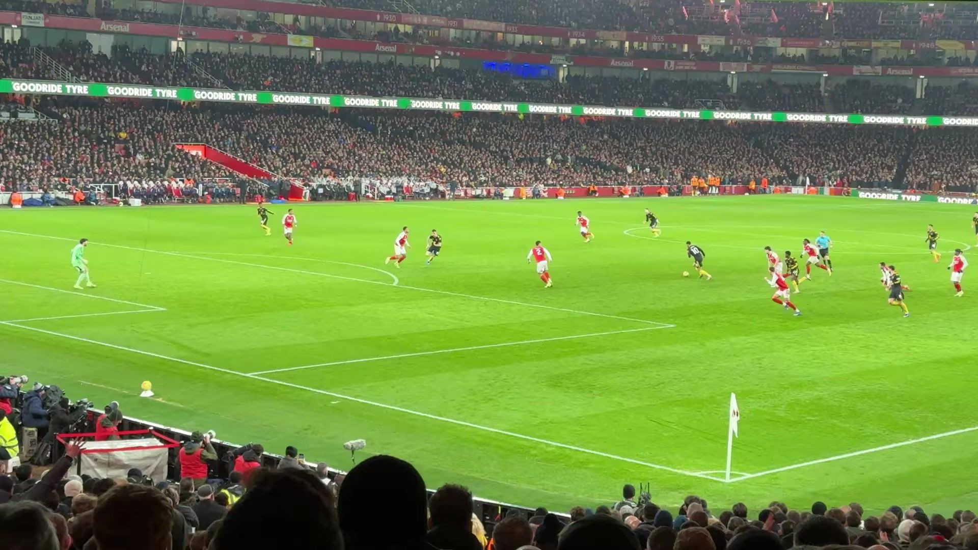 包含库里在阿森纳比赛中败北,精彩发挥引发热议!的词条 包含库里在阿森纳比赛中败北,精彩发挥引发热议!的词条